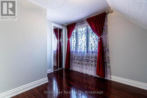 5060 Ontario Avenue, Niagara Falls (210 - Downtown), ON - Indoor Photo Showing Other Room