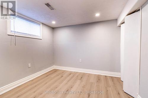 5060 Ontario Avenue, Niagara Falls (210 - Downtown), ON - Indoor Photo Showing Other Room