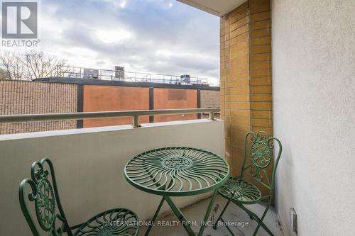 201 - 897 Sheppard Avenue W, Toronto, ON - Indoor Photo Showing Other Room