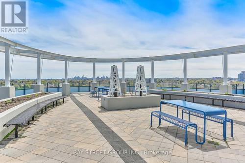 813 - 2885 Bayview Avenue, Toronto, ON - Outdoor With View