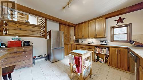 5 Shepherd Road, Whitby, ON - Indoor Photo Showing Kitchen