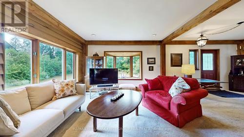 5 Shepherd Road, Whitby, ON - Indoor Photo Showing Living Room