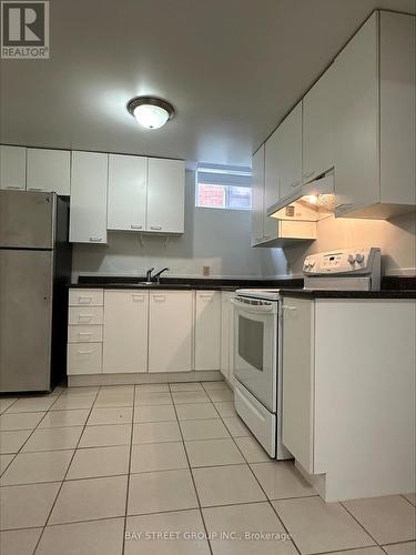 12 Marcus Crescent, Markham, ON - Indoor Photo Showing Kitchen With Double Sink