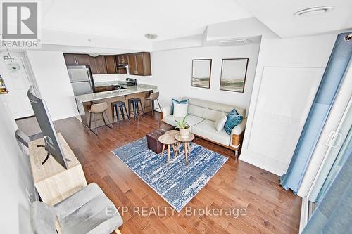 310 - 50 Bryan Court, Kitchener, ON - Indoor Photo Showing Living Room