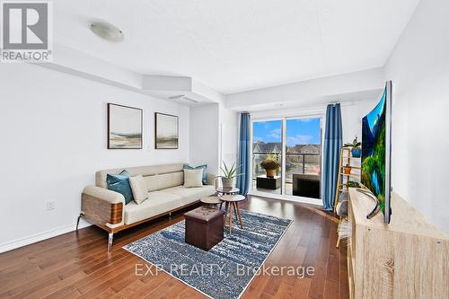 310 - 50 Bryan Court, Kitchener, ON - Indoor Photo Showing Living Room