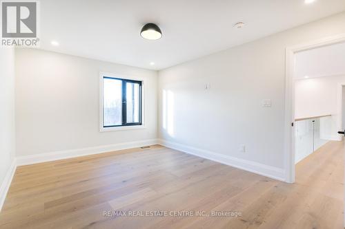 256 Mountain Road, Grimsby, ON - Indoor Photo Showing Other Room