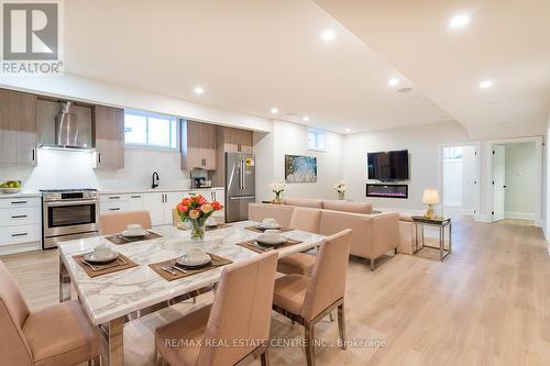 256 Mountain Road, Grimsby, ON - Indoor Photo Showing Dining Room