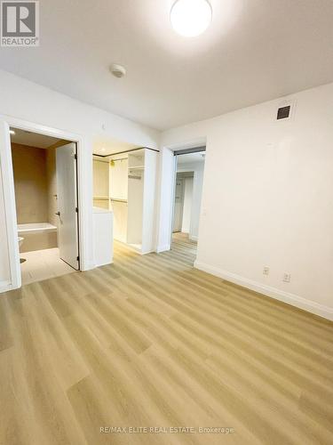 703 - 224 King Street, Toronto, ON - Indoor Photo Showing Other Room