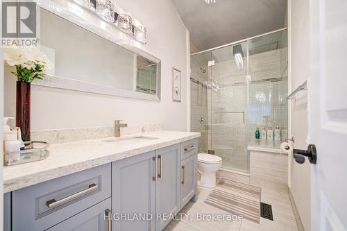 1453 Falconridge Court, Mississauga, ON - Indoor Photo Showing Bathroom