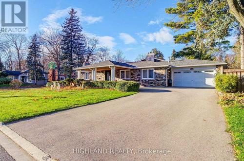 1453 Falconridge Court, Mississauga, ON - Outdoor With Facade