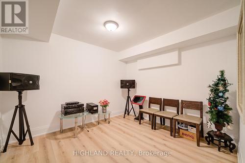 1453 Falconridge Court, Mississauga, ON - Indoor Photo Showing Other Room