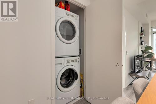 13 - 38 Iannuzzi Street, Toronto, ON - Indoor Photo Showing Laundry Room