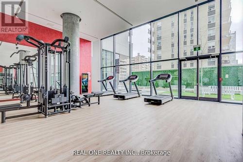 1910 - 161 Roehampton Avenue, Toronto, ON - Indoor Photo Showing Gym Room