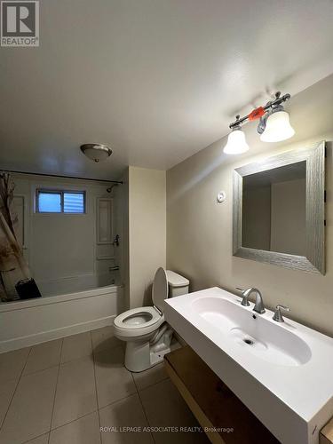 #Lower - 264 Avondale Boulevard, Brampton, ON - Indoor Photo Showing Bathroom