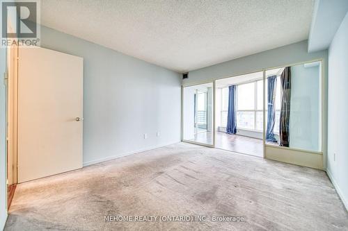 2106 - 1055 Bay Street, Toronto, ON - Indoor Photo Showing Other Room