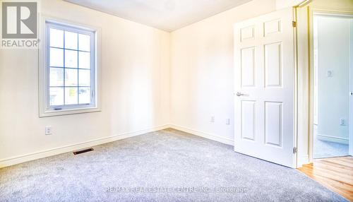 1184 Drinkle Crescent, Oshawa, ON - Indoor Photo Showing Other Room