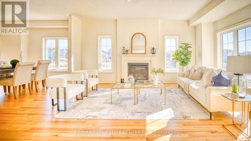 1184 Drinkle Crescent, Oshawa, ON - Indoor Photo Showing Living Room With Fireplace