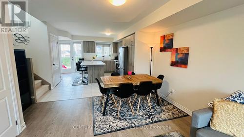 216 Law Drive, Guelph, ON - Indoor Photo Showing Dining Room