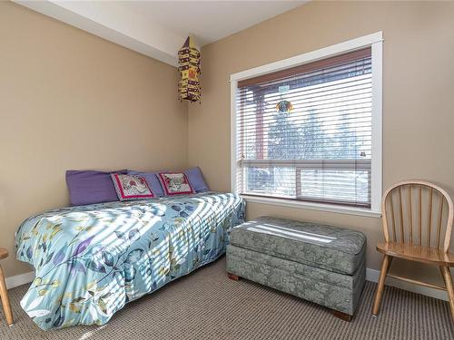 203-201 Nursery Hill Dr, View Royal, BC - Indoor Photo Showing Bedroom