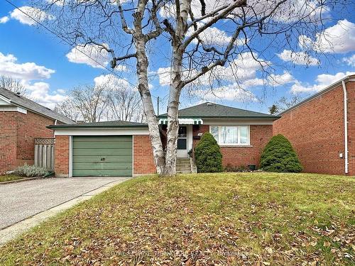 58 Greylawn Cres, Toronto, ON - Outdoor