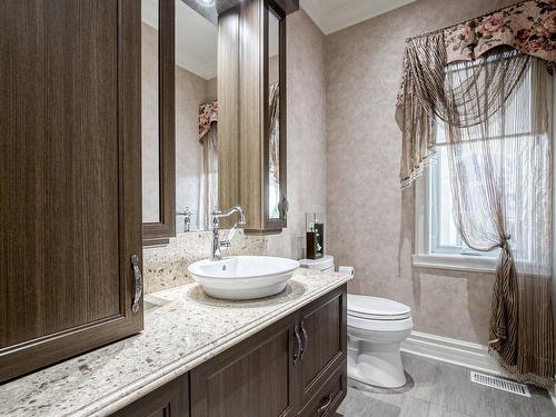 Powder room - 715 Rue Des Séminaristes, Saint-Hyacinthe, QC - Indoor Photo Showing Bathroom