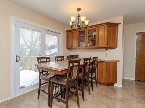 570 Redwood Avenue W, Thunder Bay, ON - Indoor Photo Showing Dining Room