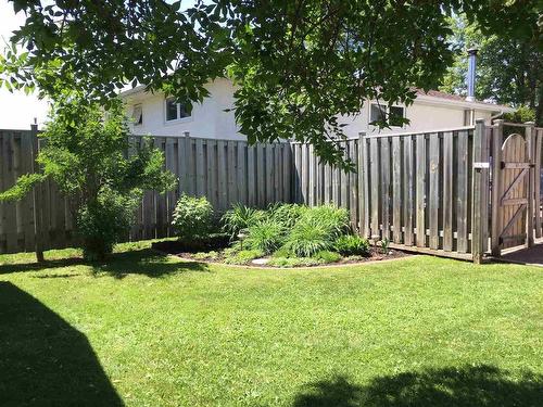 570 Redwood Avenue W, Thunder Bay, ON - Outdoor