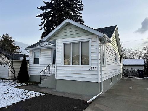 1330 Georgina Avenue, Thunder Bay, ON - Outdoor