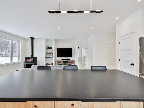 Kitchen - 1840 Rue Papillon, Sainte-Julienne, QC - Indoor