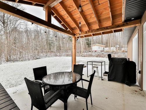 Backyard - 1840 Rue Papillon, Sainte-Julienne, QC - Indoor Photo Showing Other Room