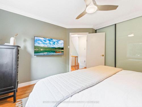 914 Royal York Rd, Toronto, ON - Indoor Photo Showing Bedroom