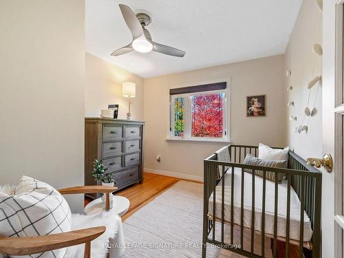 914 Royal York Rd, Toronto, ON - Indoor Photo Showing Bedroom