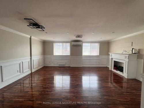 81-2170 Bromsgrove Rd, Mississauga, ON - Indoor Photo Showing Other Room With Fireplace