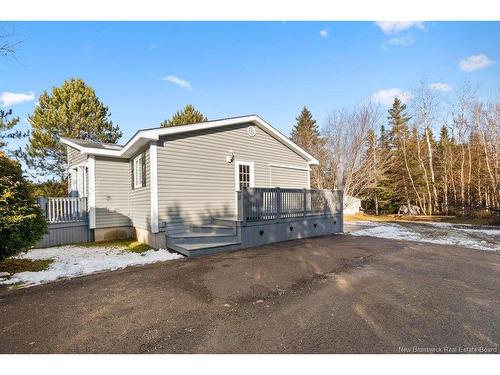 22 Des Chevaliers Rd, Mcintosh Hill, NB 