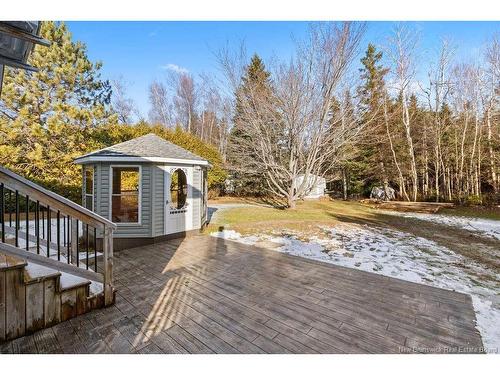 22 Des Chevaliers Rd, Mcintosh Hill, NB 