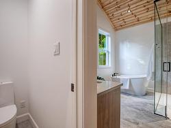 Ensuite bathroom - 