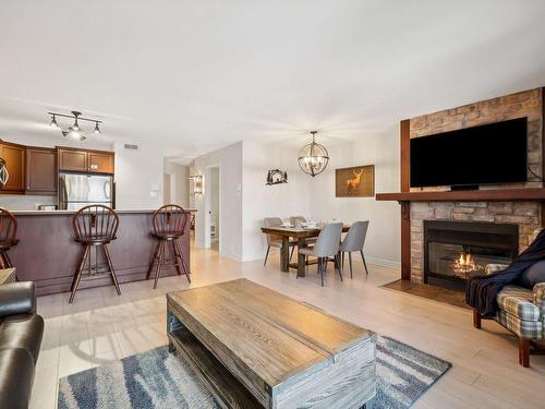 Kitchen - 3-250 Rue Du Mont-Plaisant, Mont-Tremblant, QC - Indoor Photo Showing Living Room With Fireplace