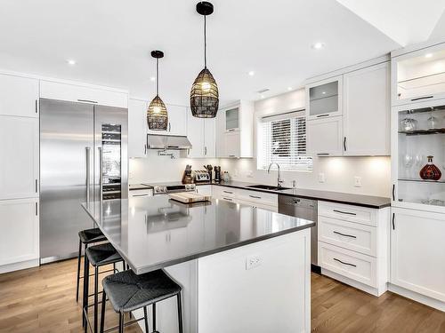 Kitchen - 161  - C Rue Montcalm, Bromont, QC - Indoor Photo Showing Kitchen With Upgraded Kitchen