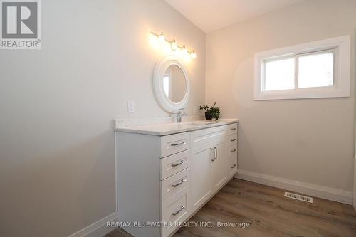 8328 Burwell Road, Lambton Shores, ON - Indoor Photo Showing Bathroom