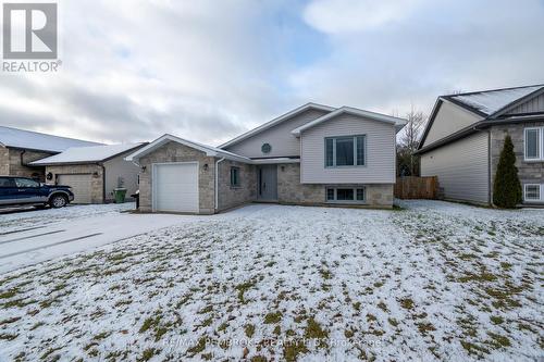 505 Gardner Crescent, Petawawa, ON - Outdoor