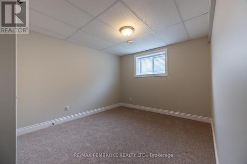 505 Gardner Crescent, Petawawa, ON - Indoor Photo Showing Other Room