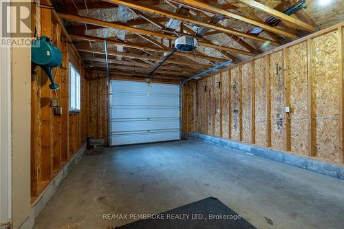 505 Gardner Crescent, Petawawa, ON - Indoor Photo Showing Garage