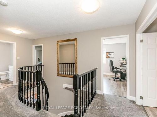 37 Mayfair Dr, Barrie, ON - Indoor Photo Showing Other Room