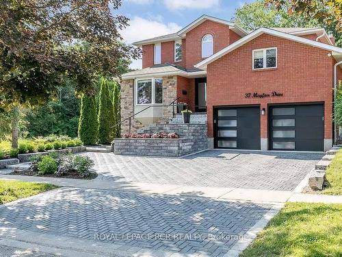 37 Mayfair Dr, Barrie, ON - Outdoor