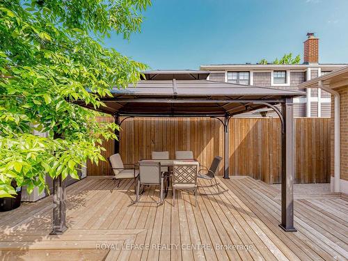 326 Slade Cres, Oakville, ON - Outdoor With Deck Patio Veranda With Exterior