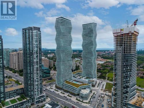 325 - 3900 Confederation Parkway, Mississauga, ON - Outdoor With Facade