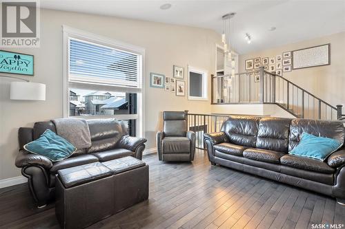 610 Kloppenburg Terrace, Saskatoon, SK - Indoor Photo Showing Living Room