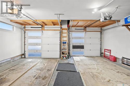 610 Kloppenburg Terrace, Saskatoon, SK - Indoor Photo Showing Garage