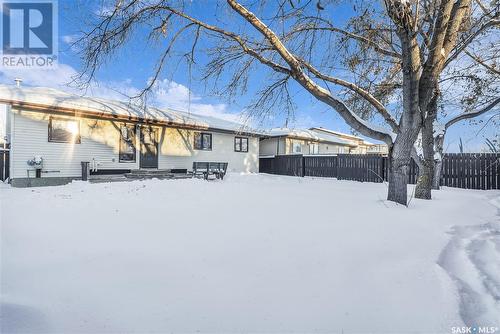 342 Armstrong Way, Saskatoon, SK - Outdoor