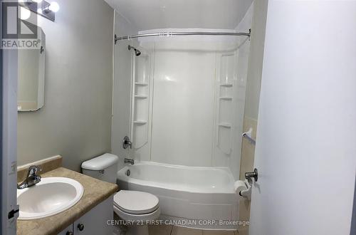 1108 - 583 Mornington Avenue, London, ON - Indoor Photo Showing Bathroom